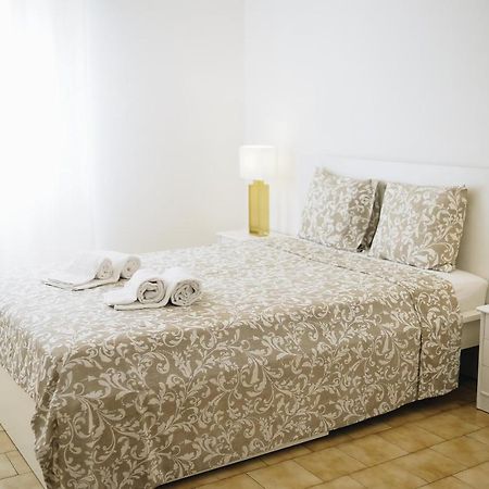 Host Wise - Sweet & Sunny Flat - Ace Location Apartment Куартейра Екстериор снимка